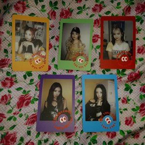 Itzy OFFICIAL Target/ USA Exclusive Photocards